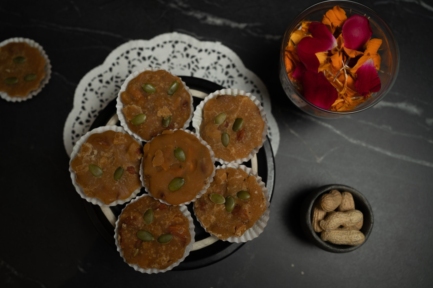 Dry Fruit Gur