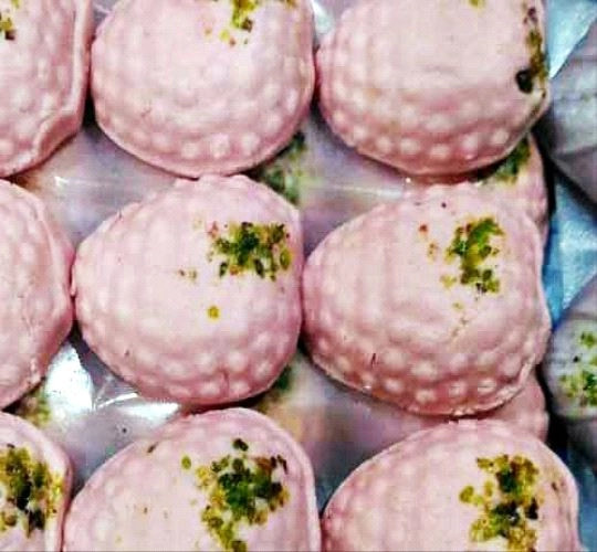 Strawberry Sandesh