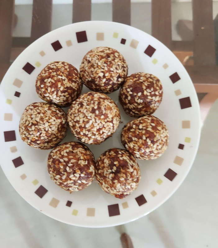 Nuvvula Laddu